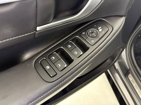 Used 2025 Hyundai Sonata Limited image 15