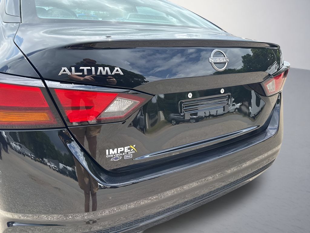 Used 2025 Nissan Altima 2.5 S FWD image 28