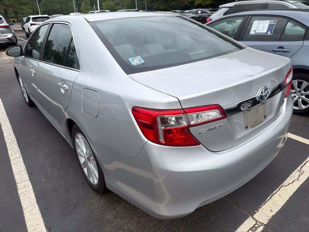 Used 2012 Toyota Camry XLE FWD image 7
