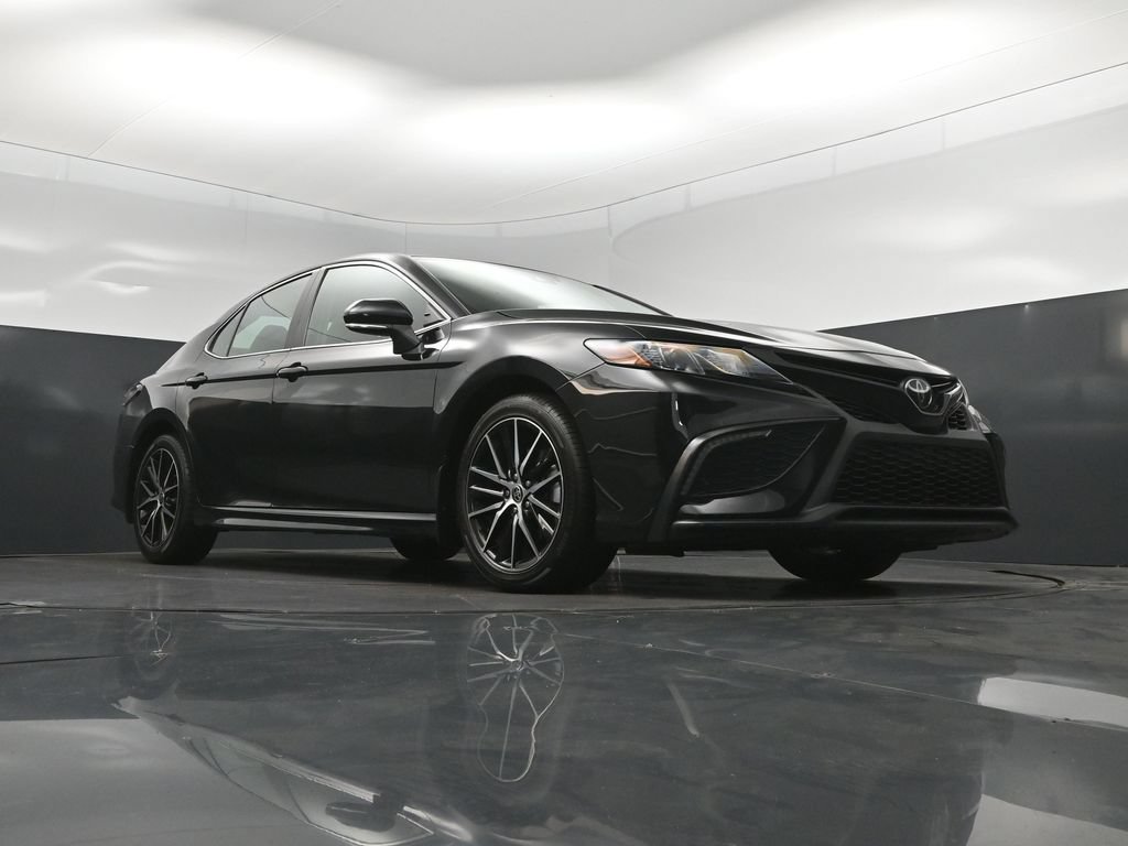 Used 2023 Toyota Camry SE FWD image 44