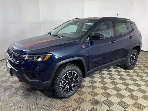 New 2026 Jeep Compass Trailhawk AWD/4WD image 2