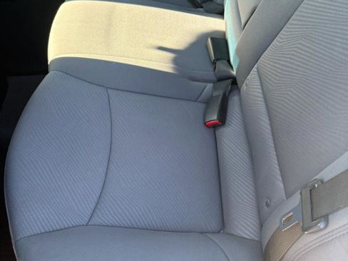 Used 2013 Hyundai Elantra GLS w/ Preferred Pkg image 28