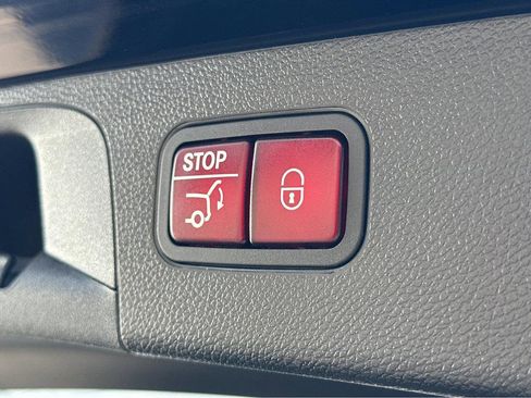 Used 2022 Mercedes-Benz GLC 300 image 37