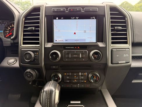 Used 2017 Ford F150 Raptor w/ Equipment Group 802A Luxury AWD/4WD image 25
