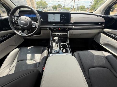 Used 2024 Kia Carnival SX FWD image 15