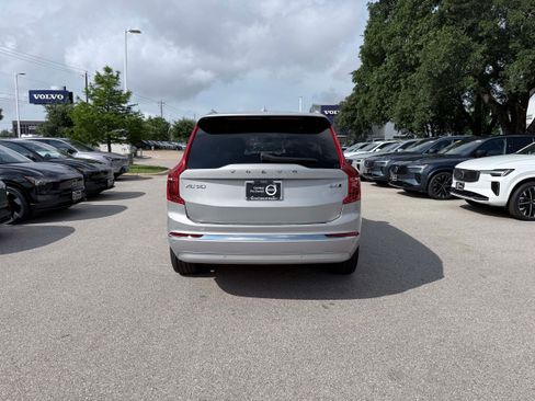 Certified 2024 Volvo XC90 B6 Plus w/ Protection Package Premier AWD/4WD image 5