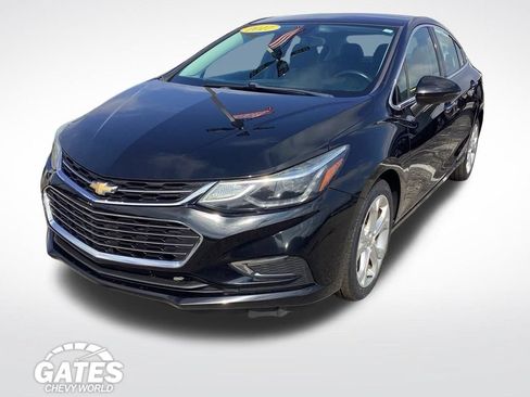 Used 2017 Chevrolet Cruze Premier FWD image 5