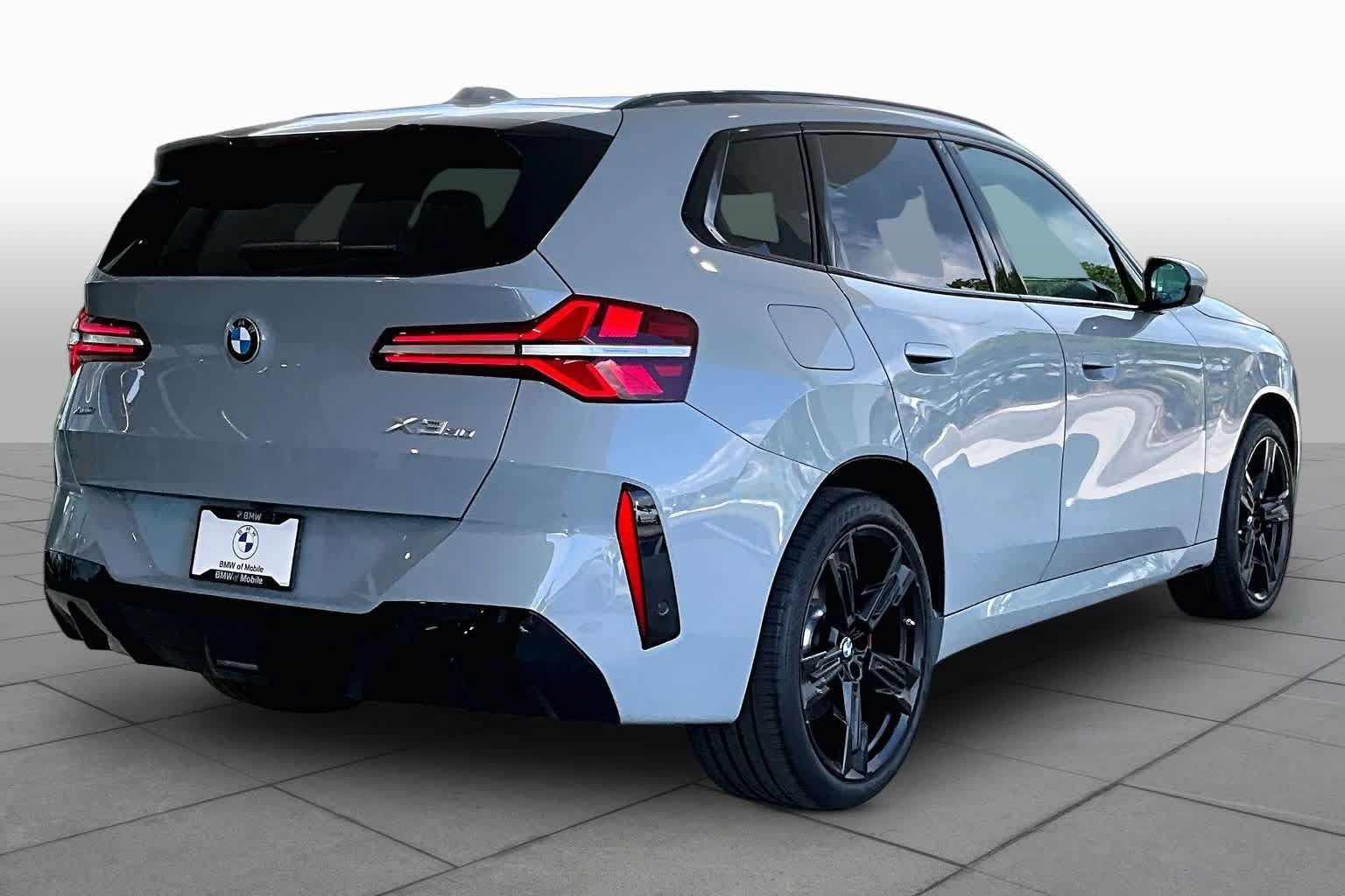 Used 2026 BMW X3 xDrive30i w/ Premium Package AWD/4WD image 12