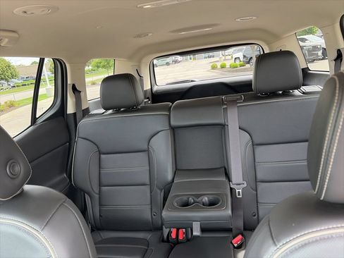 Used 2023 GMC Acadia Denali AWD/4WD image 61
