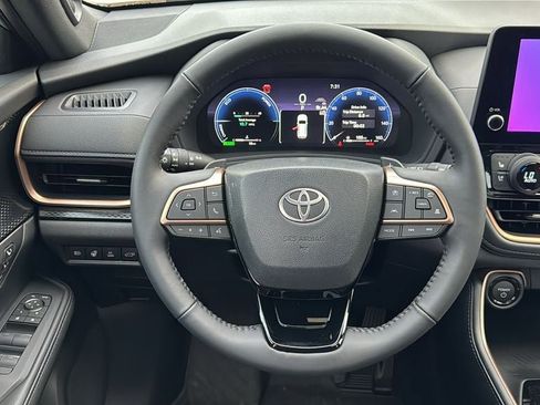 New 2026 Toyota Grand Highlander AWD Hybrid image 25
