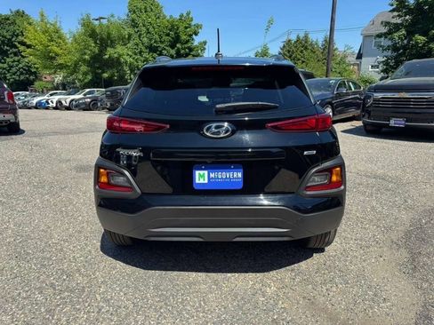 Certified 2021 Hyundai Kona SEL AWD/4WD image 5