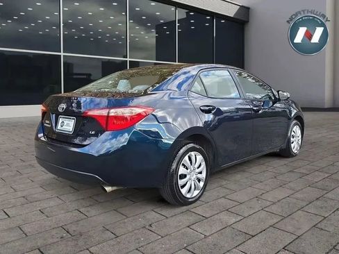 Used 2017 Toyota Corolla LE image 5