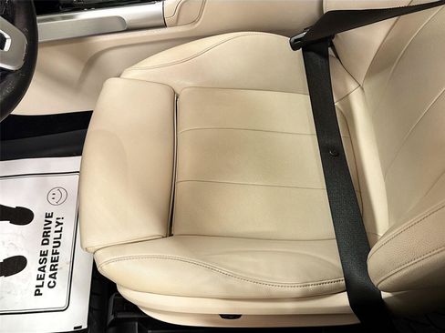 Used 2022 Mercedes-Benz GLB 250 image 18