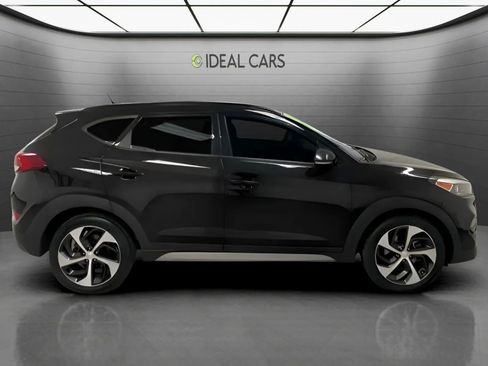 Used 2017 Hyundai Tucson Value FWD image 4