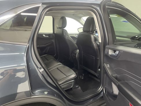 Used 2022 Ford Escape SEL w/ Technology Package image 21