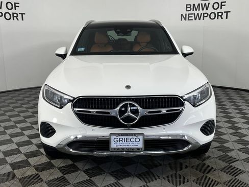 Used 2025 Mercedes-Benz GLC 300 4MATIC image 7
