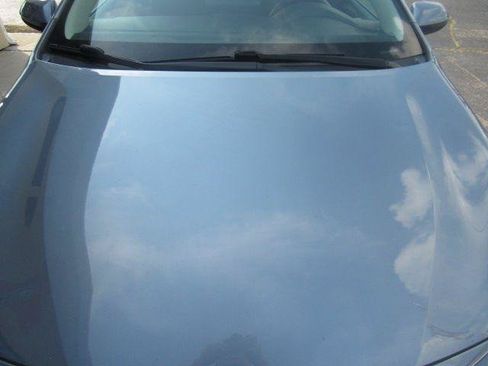 Used 2022 Toyota Corolla LE FWD image 5