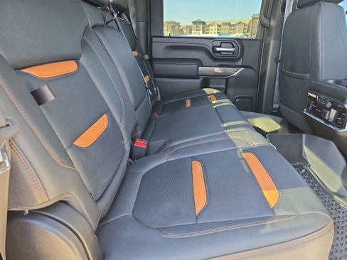 Used 2023 GMC Sierra 2500 AT4 w/ AT4 Premium Plus Package image 21