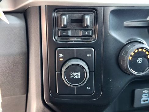 New 2026 Ford F250 XLT AWD/4WD image 24