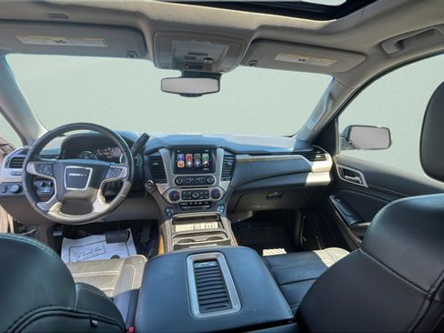 Used 2017 GMC Yukon XL Denali w/ Open Road Package AWD/4WD image 25