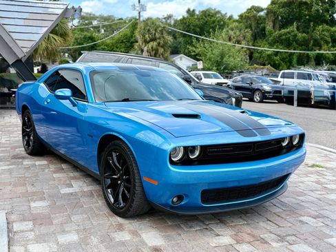 Used 2016 Dodge Challenger R/T Plus RWD image 3