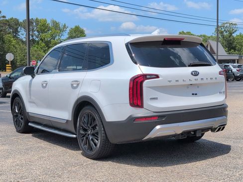 Used 2020 Kia Telluride SX w/ SX Prestige Package AWD/4WD image 3