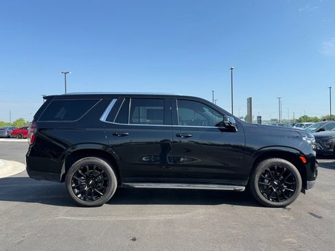 Used 2022 Chevrolet Tahoe LT w/ Luxury Package image 4