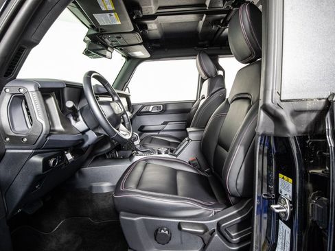 Used 2025 Ford Bronco Big Bend image 9