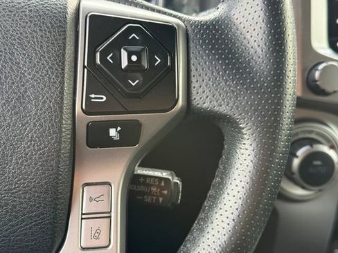 Used 2021 Toyota 4Runner Limited AWD/4WD image 28