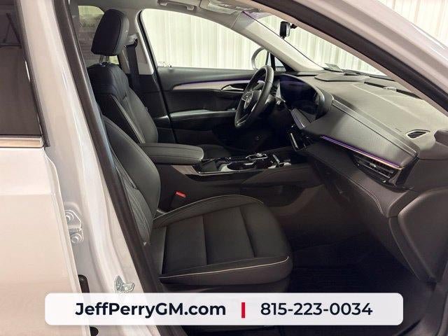 Used 2025 Buick Envision Avenir AWD/4WD image 23