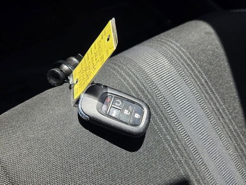 Used 2025 Honda Civic Sport image 19