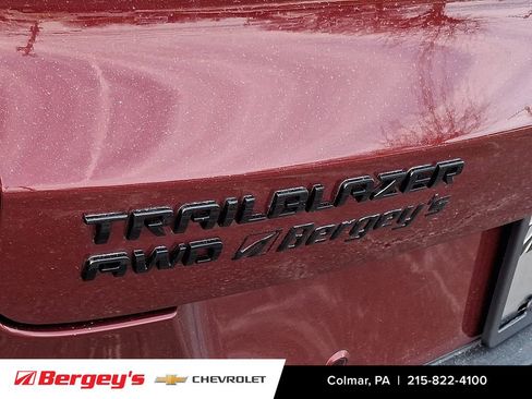 Certified 2023 Chevrolet TrailBlazer RS w/ Sun and Liftgate Package image 33