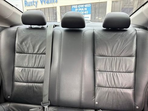 Used 2012 Honda Accord EX-L image 9