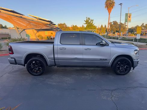 Used 2022 RAM 1500 Laramie AWD/4WD image 7