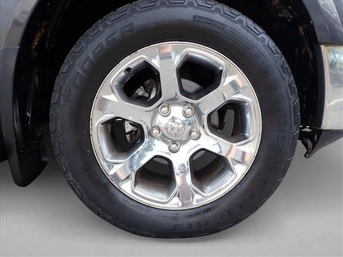 Used 2016 RAM 1500 Laramie w/ Convenience Group AWD/4WD image 7
