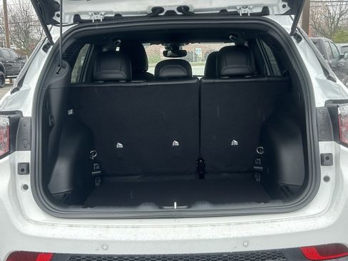 New 2026 Jeep Compass Limited image 8