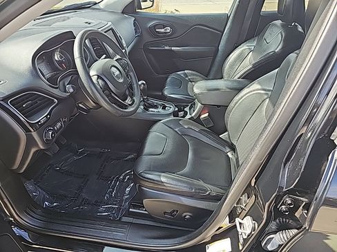 Certified 2023 Jeep Cherokee Altitude Lux image 11