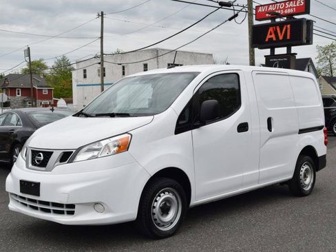 Used 2020 Nissan NV200 S w/ Back Door Glass Package FWD image 2