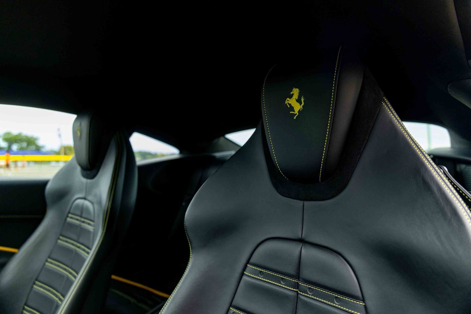 Used 2022 Ferrari Roma RWD image 15