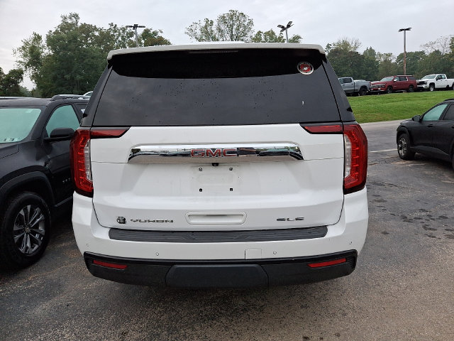 Used 2021 GMC Yukon XL SLE AWD/4WD image 5