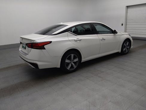 Used 2022 Nissan Altima 2.5 SV w/ SV Premium Package FWD image 10