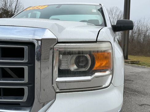 Used 2015 GMC Sierra 1500 2WD Regular Cab image 10