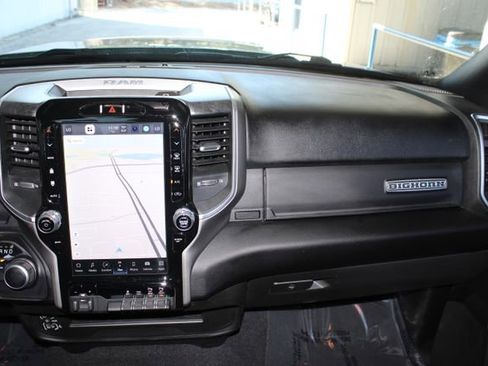 Used 2024 RAM 2500 Big Horn w/ Sport Appearance Package image 26