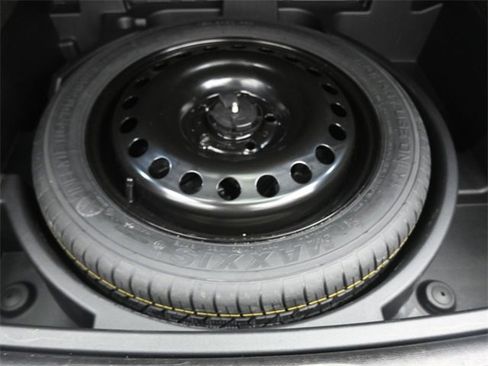 Used 2019 Cadillac XT4 Premium Luxury w/ Cold Weather Package image 29