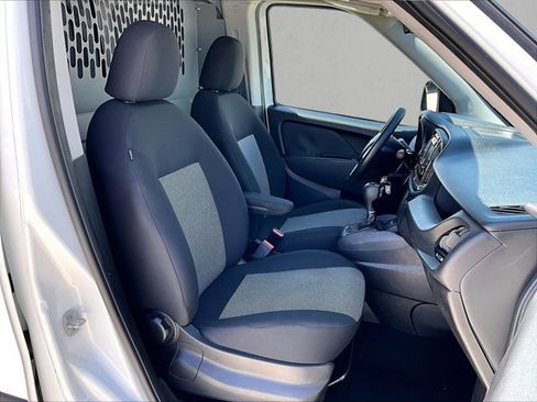 Used 2021 RAM ProMaster City Tradesman FWD image 9