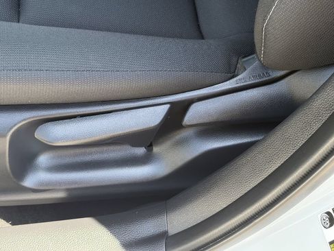 Certified 2025 Toyota Corolla LE FWD image 24