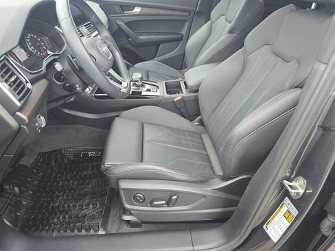 Certified 2022 Audi Q5 2.0T Premium w/ Convenience Package image 19
