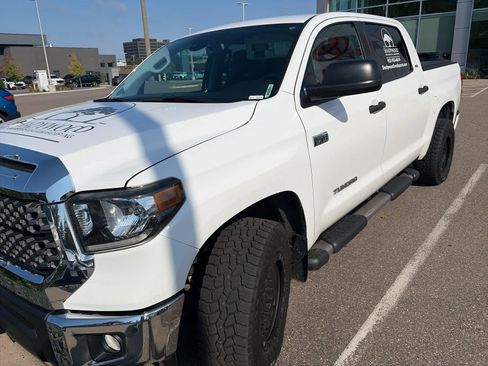 Certified 2021 Toyota Tundra SR5 AWD/4WD image 3
