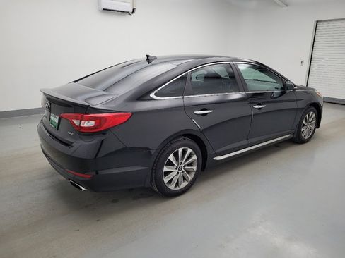 Used 2015 Hyundai Sonata Sport w/ Option Group 04 FWD image 10