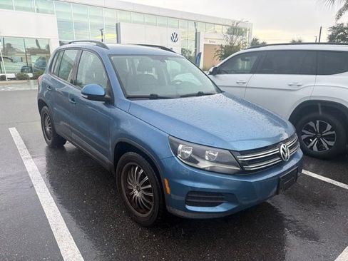 Used 2017 Volkswagen Tiguan S AWD/4WD image 1